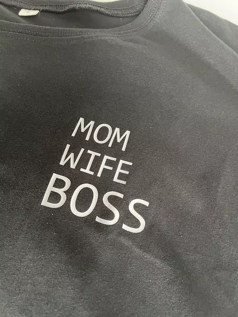 mom wife boss t shirt 01