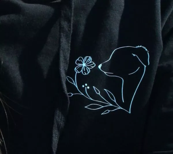 t shirt mit katze oder hunde silhouette