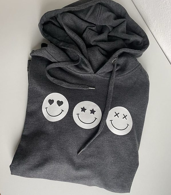 hoody smile 01