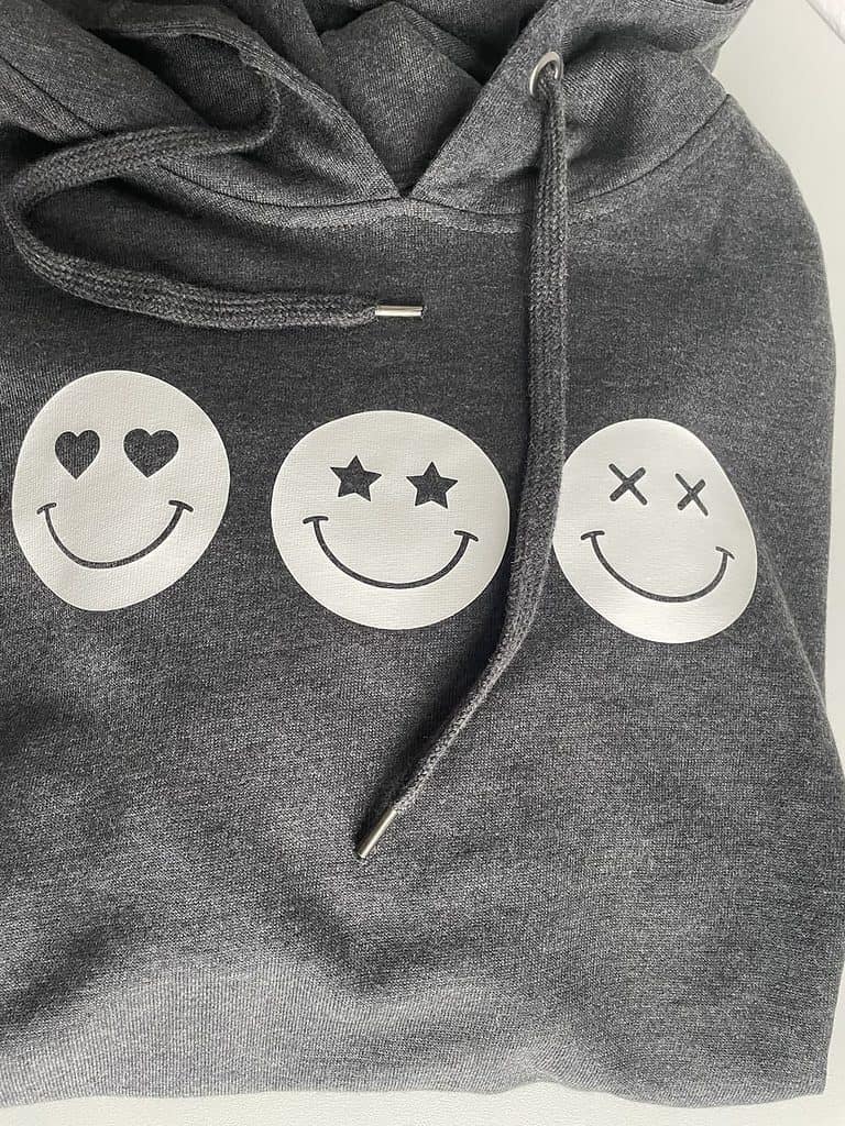 hoody smile 02