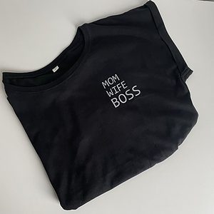 mom wife boss t shirt 02