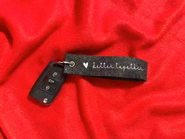 filzschlüsselanhänger better together