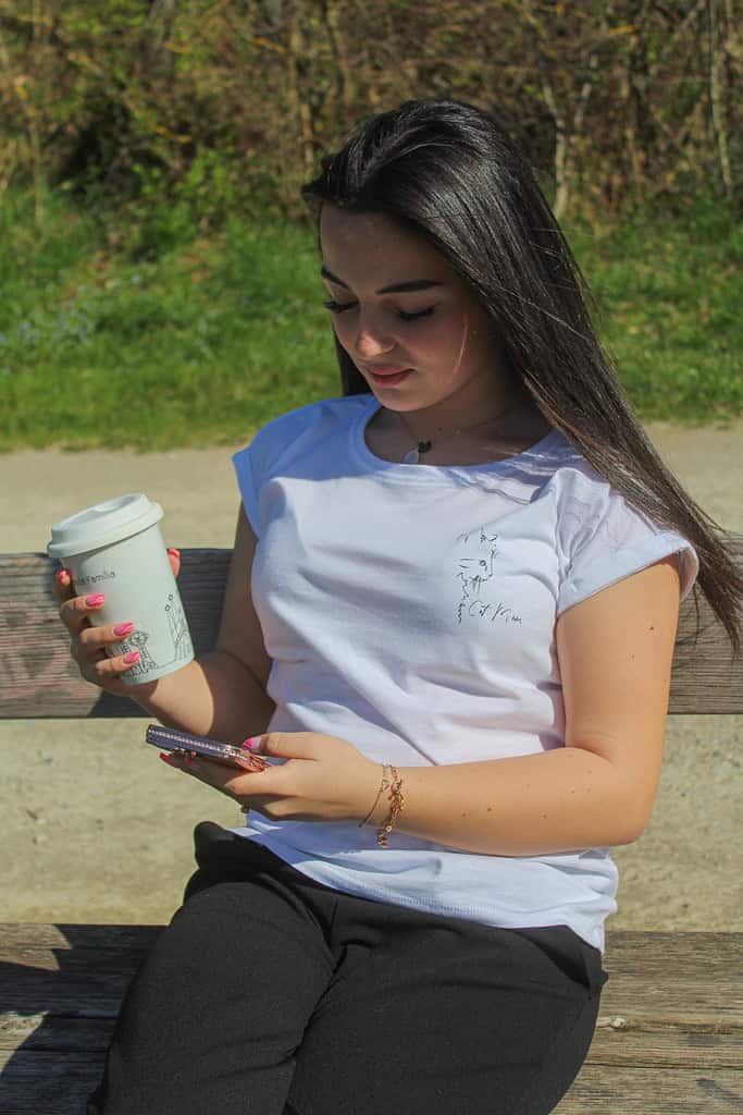 t shirt mit katze oder hunde silhouette